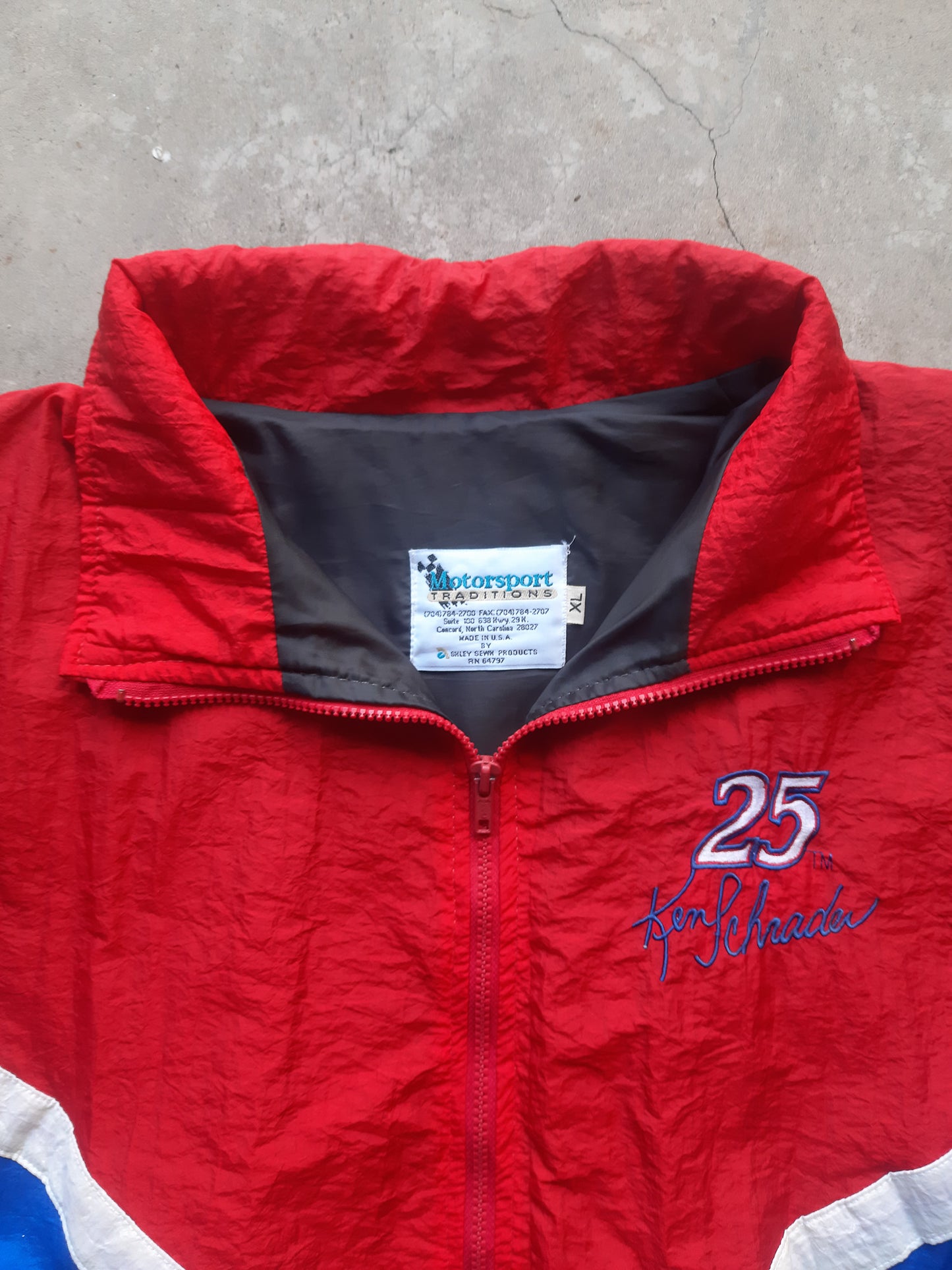 Vintage 90s Ken Schrader Bud Racing Nascar Windbreaker (XL)