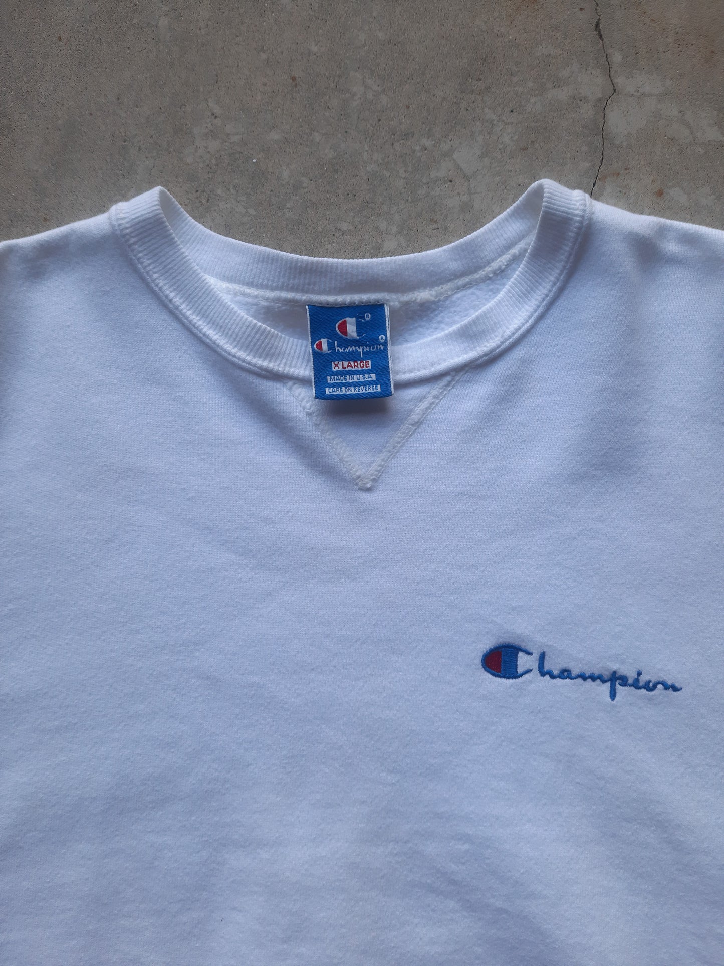 Vintage 90s Champion Embroidered Logo Made in USA Blank Sweatshirt (XL)