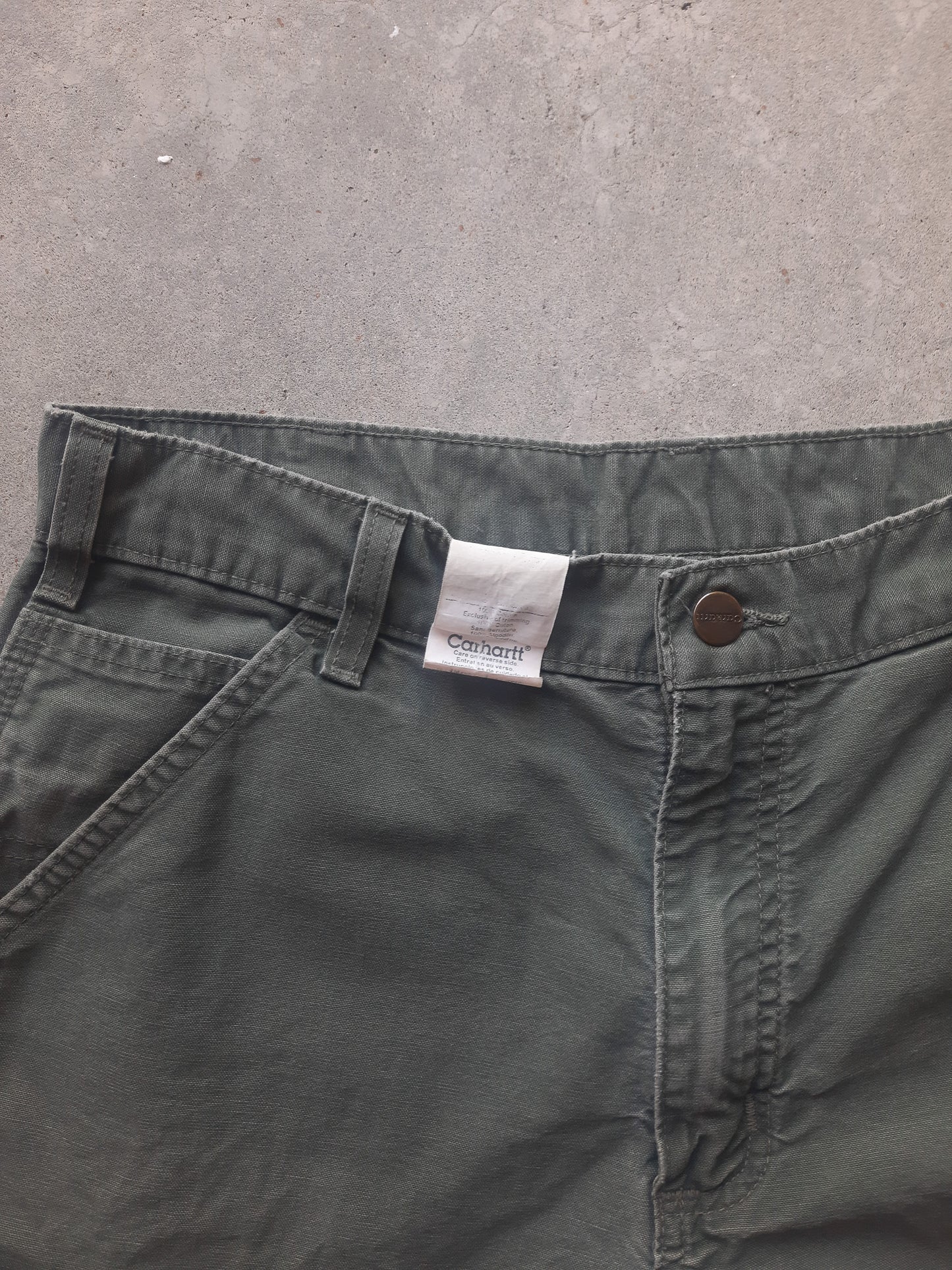 Vintage 00s Carhartt B144 Carpenter Canvas Workwear Shorts (32)