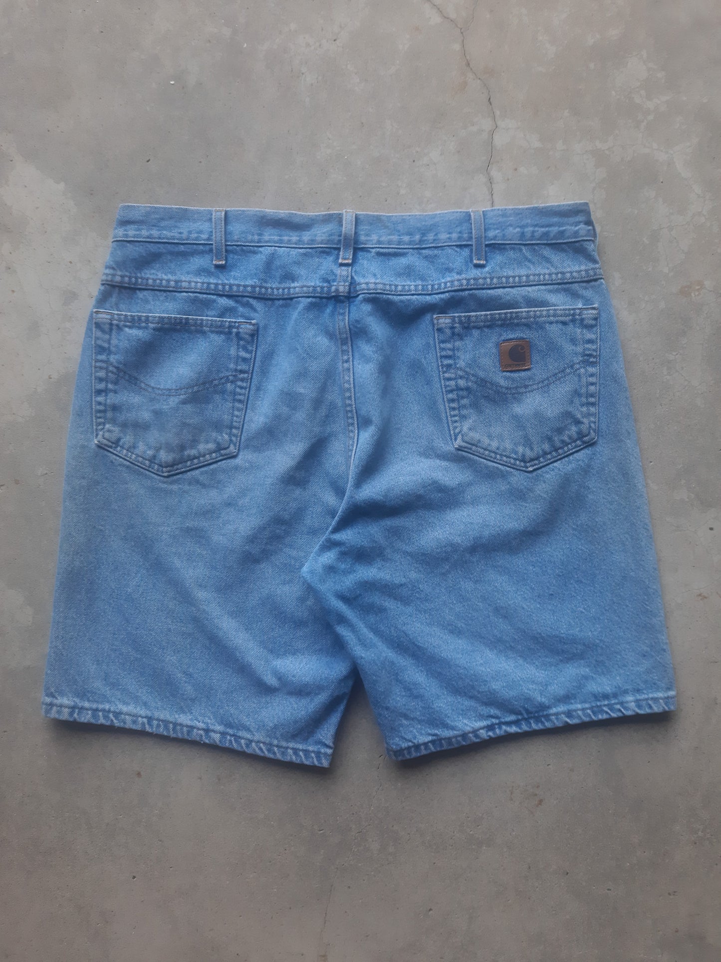 Vintage 00s Carhartt B26 Denim Workwear Shorts (40)