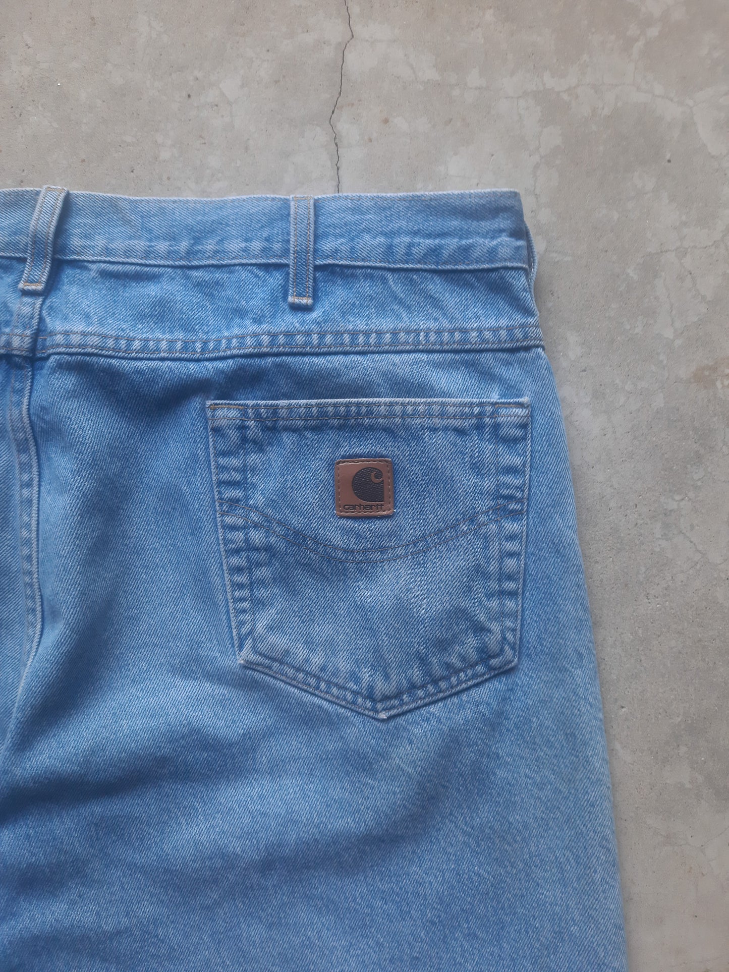 Vintage 00s Carhartt B26 Denim Workwear Shorts (40)