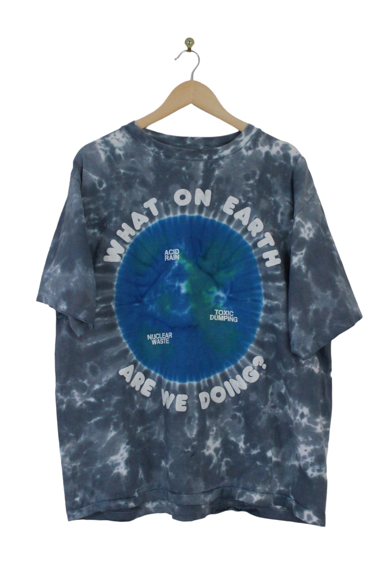 Vintage 90s Earth Day 'What On Earth Are We Doing?' T-Shirt (XXL)