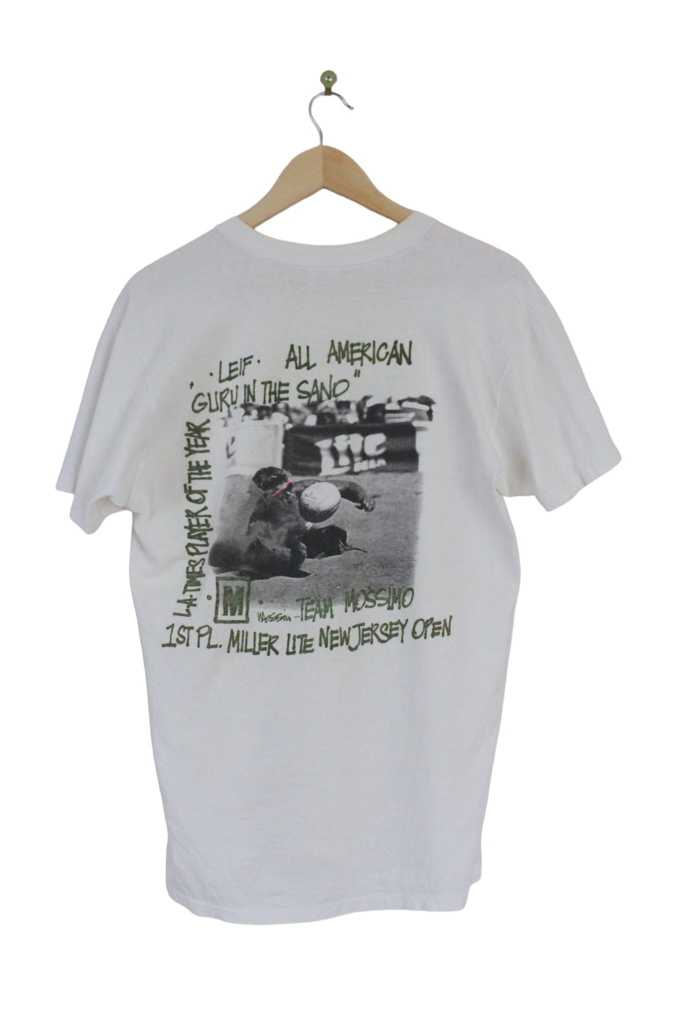 Vintage 90s Team Mossimo Leif Hanson 'Guru in the Sand' (L)